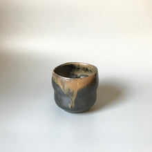 画像をギャラリービューアに読み込む, 黒湯呑