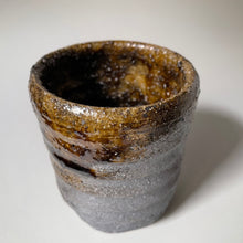 Load image into Gallery viewer, Drawer black teacup