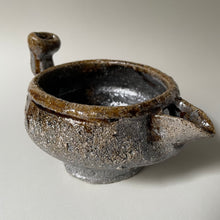 Load image into Gallery viewer, Sake set with black hand