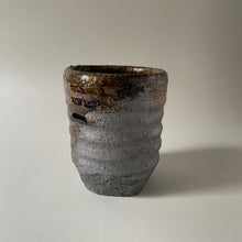 Load image into Gallery viewer, Drawer black teacup