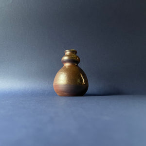 Gourd sake bottle