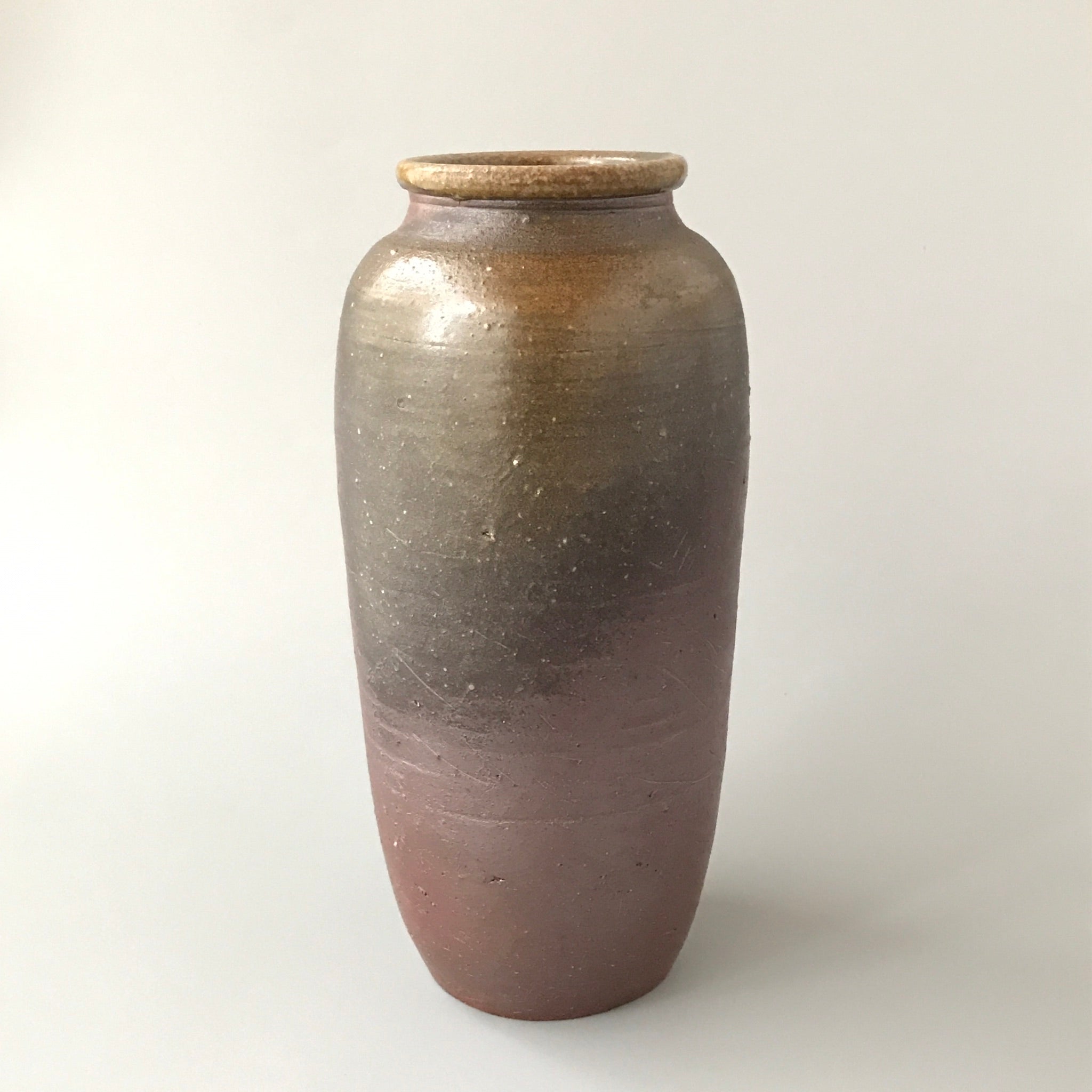 ⭐️未使用品⭐️備前焼　藤田龍峰　花入　花瓶 ⭐️未使用品⭐️備前焼 藤田龍峰 花入 花瓶