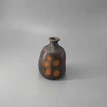 Load image into Gallery viewer, Kiln sake bottle
