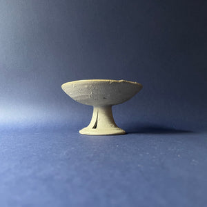 Bizen Sue Plate with stand