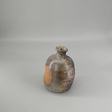 Load image into Gallery viewer, Kiln sake bottle
