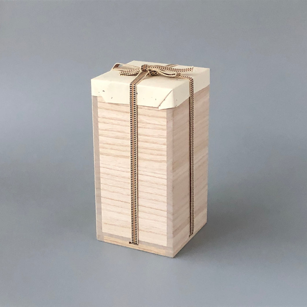 Wooden box/paulownia box